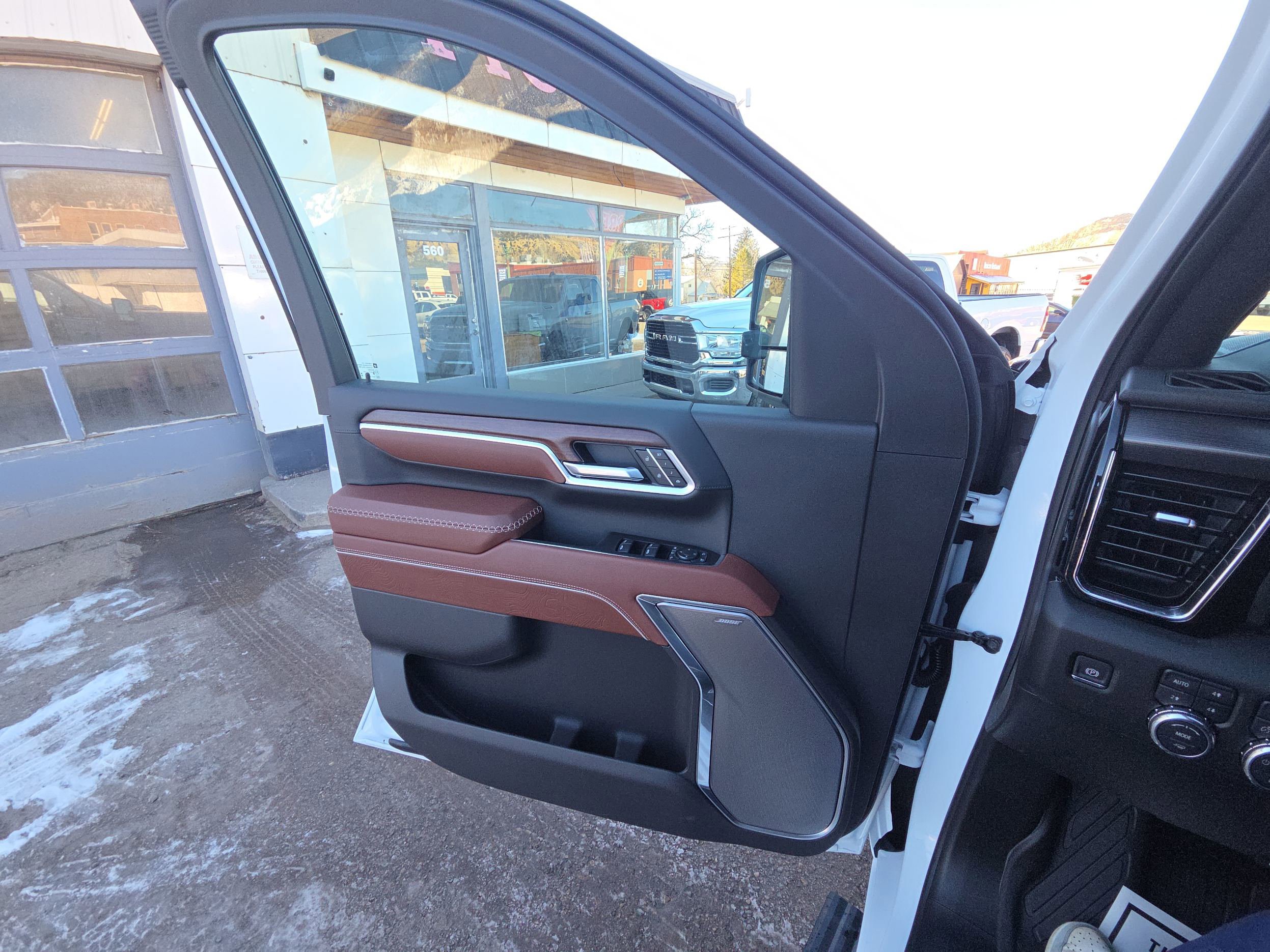 New 2026 GMC Sierra 2500 Denali Ultimate AWD/4WD image 17