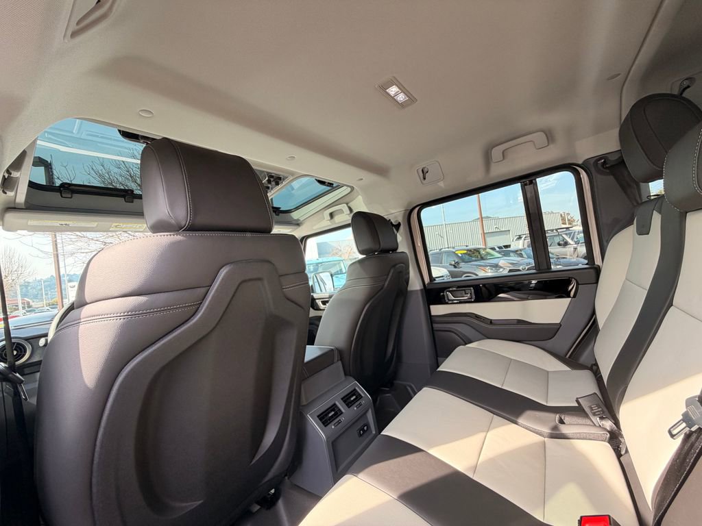 New 2025 INEOS Grenadier Fieldmaster Edition image 12