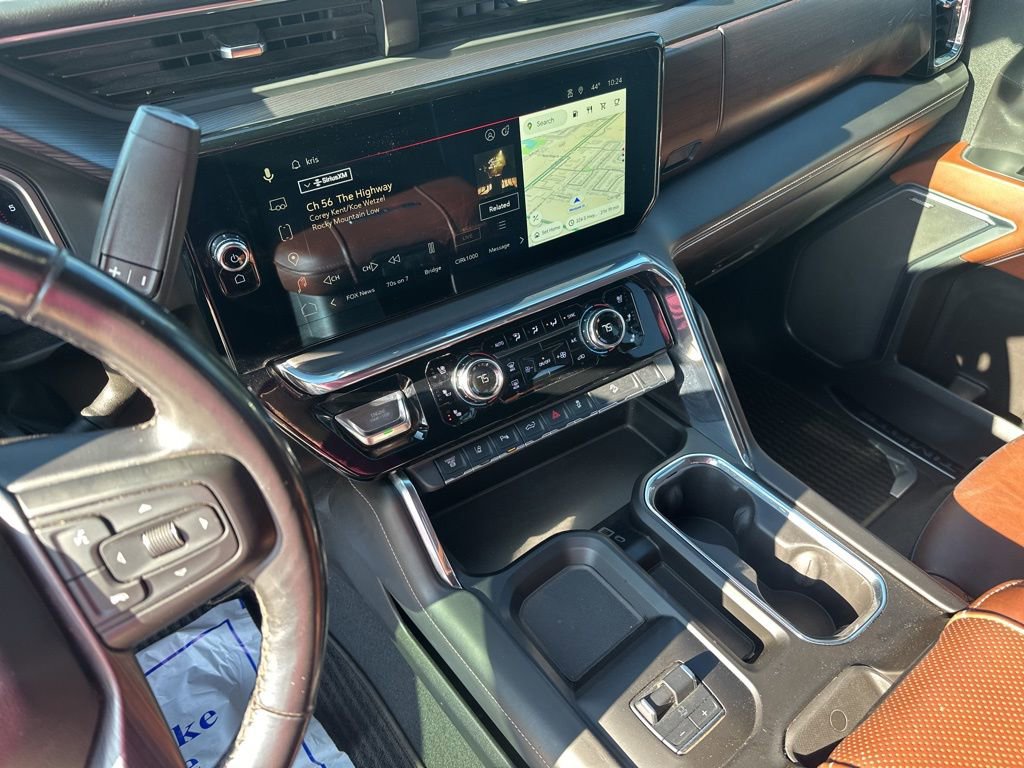 Used 2024 GMC Sierra 3500 Denali Ultimate image 25