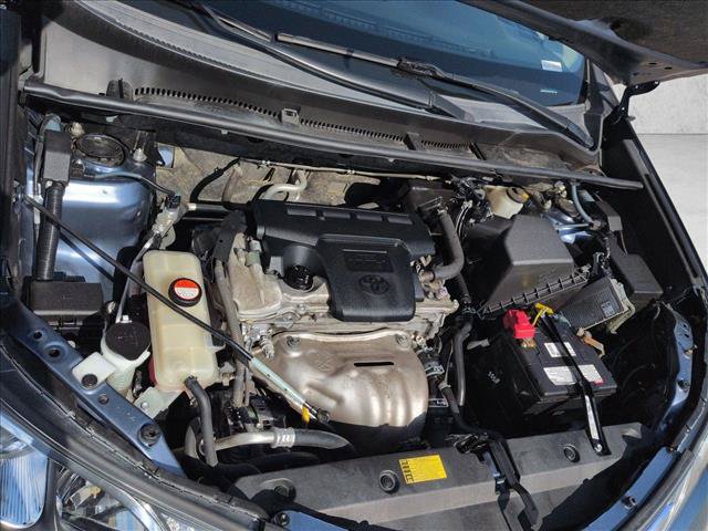 Used 2014 Toyota RAV4 XLE AWD/4WD image 27