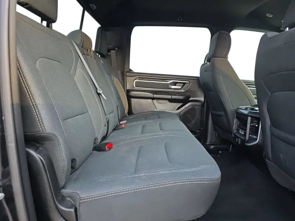 Used 2022 RAM 1500 Big Horn AWD/4WD image 12
