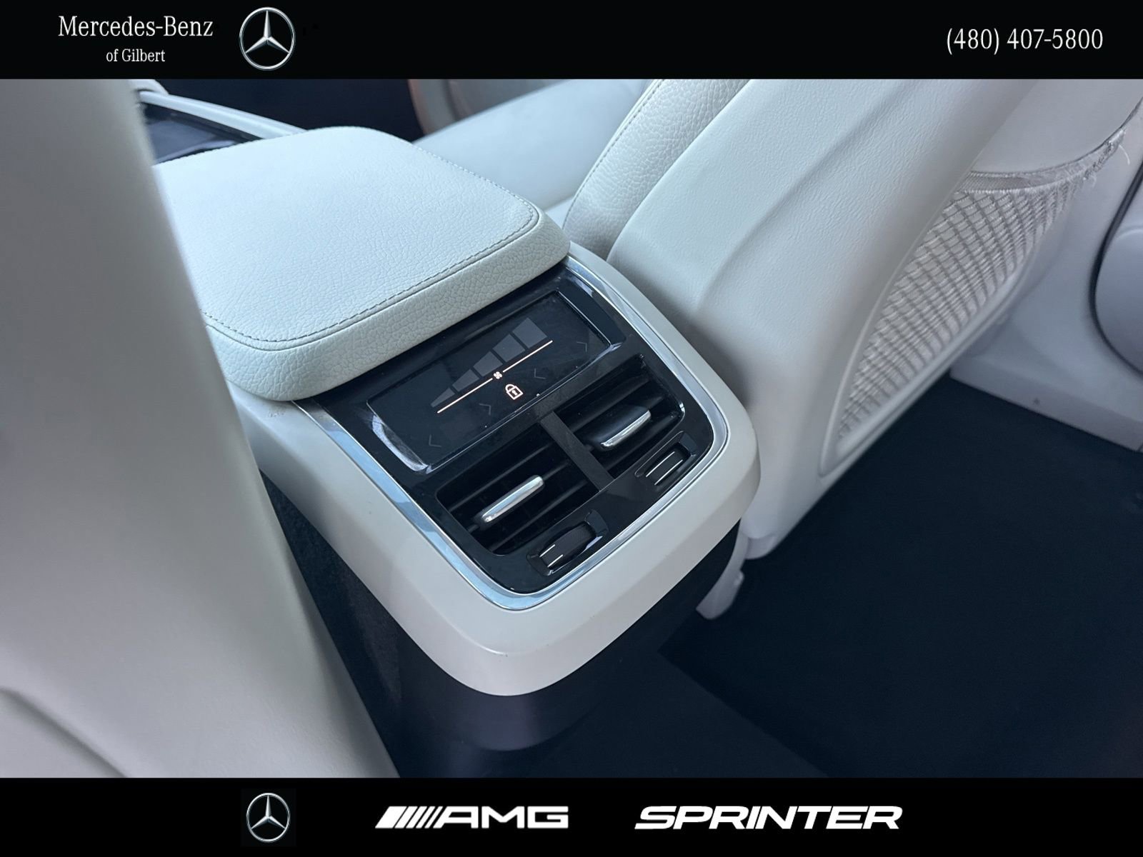 Used 2022 Volvo XC90 T5 Momentum w/ Climate Package image 22