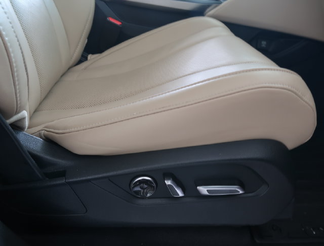 Used 2022 Acura MDX w/ Technology Package FWD image 38