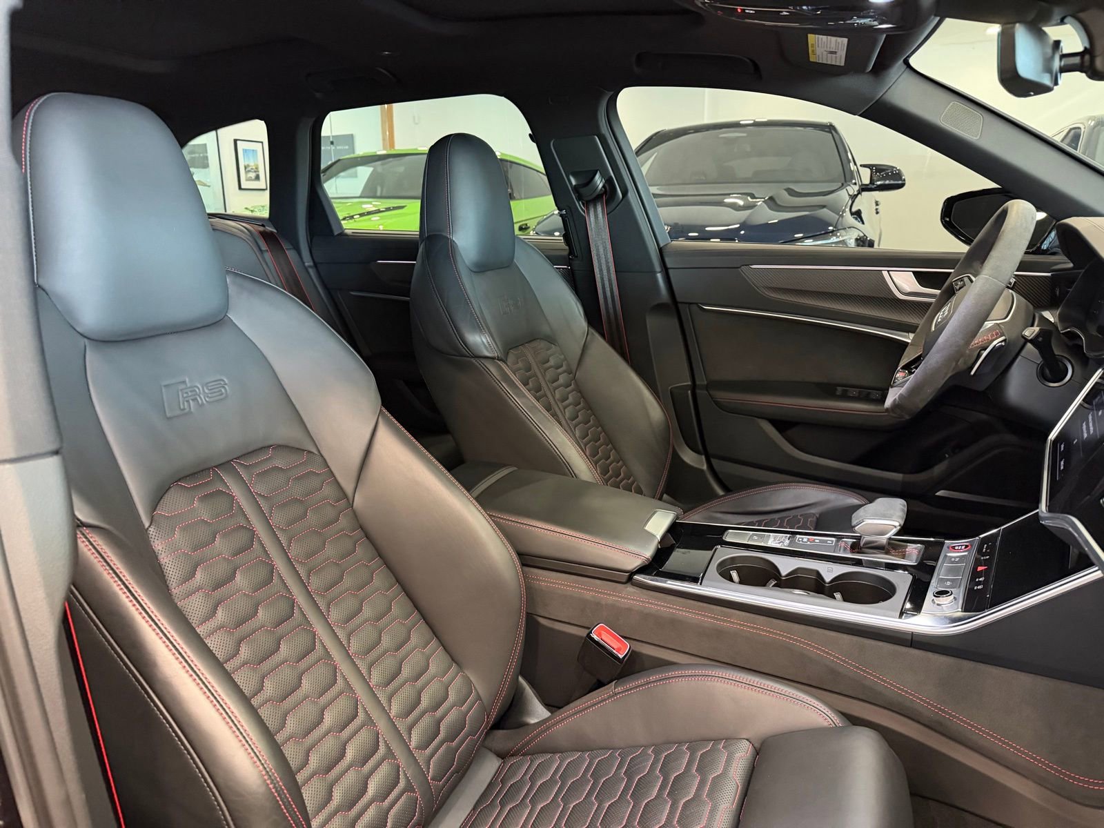 Used 2022 Audi RS 6 image 8