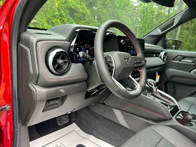New 2025 Chevrolet Colorado Z71 w/ Technology Package image 9