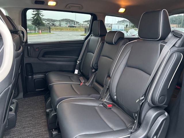 Certified 2026 Honda Odyssey Touring image 17