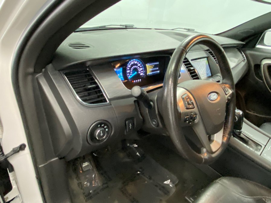 Used 2015 Ford Taurus SEL w/ Equipment Group 201A FWD image 35