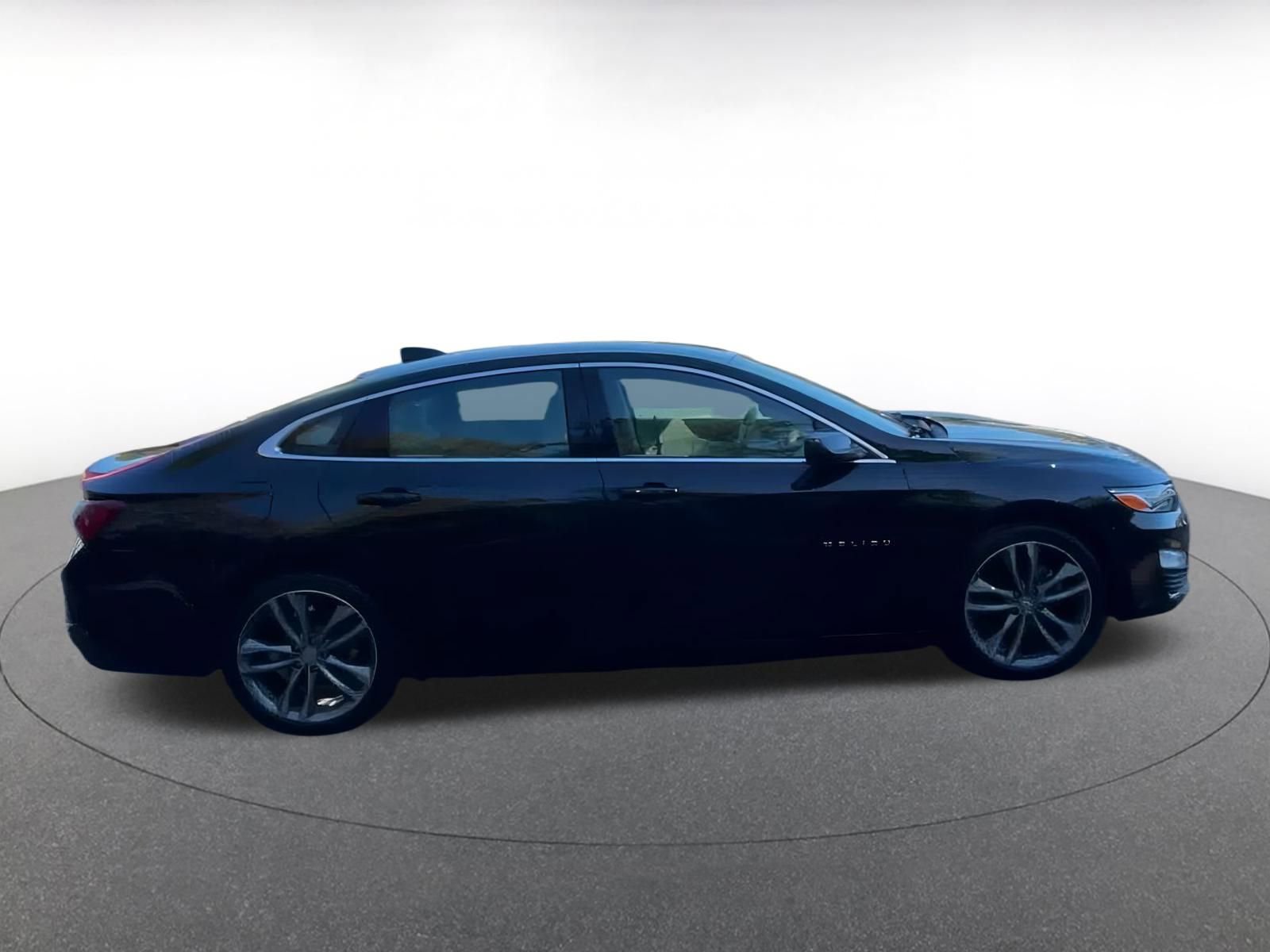 Used 2024 Chevrolet Malibu LT image 16