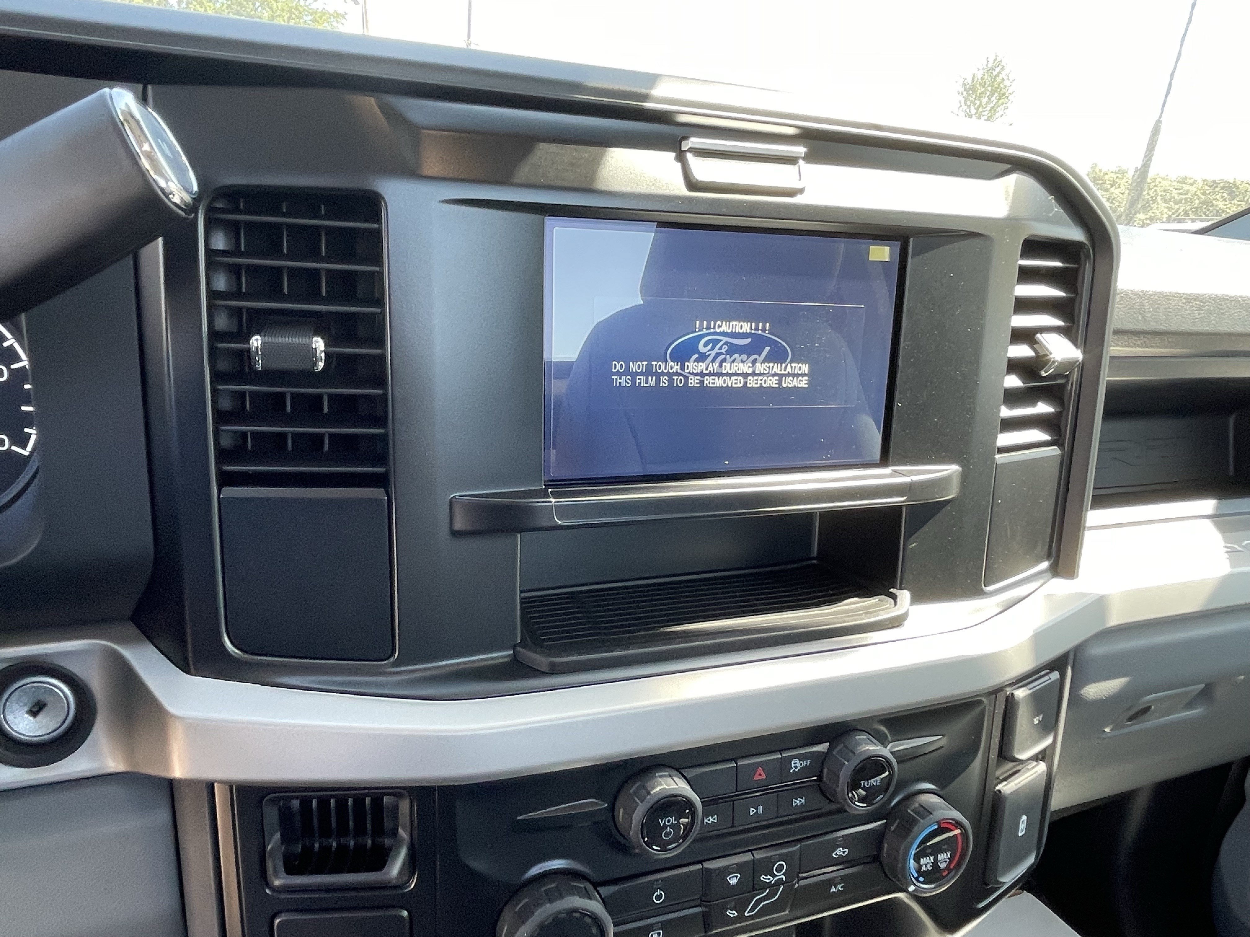 New 2026 Ford F550 2WD Regular Cab Super Duty image 18