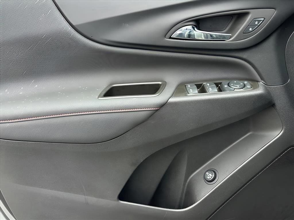 Certified 2024 Chevrolet Equinox RS image 25