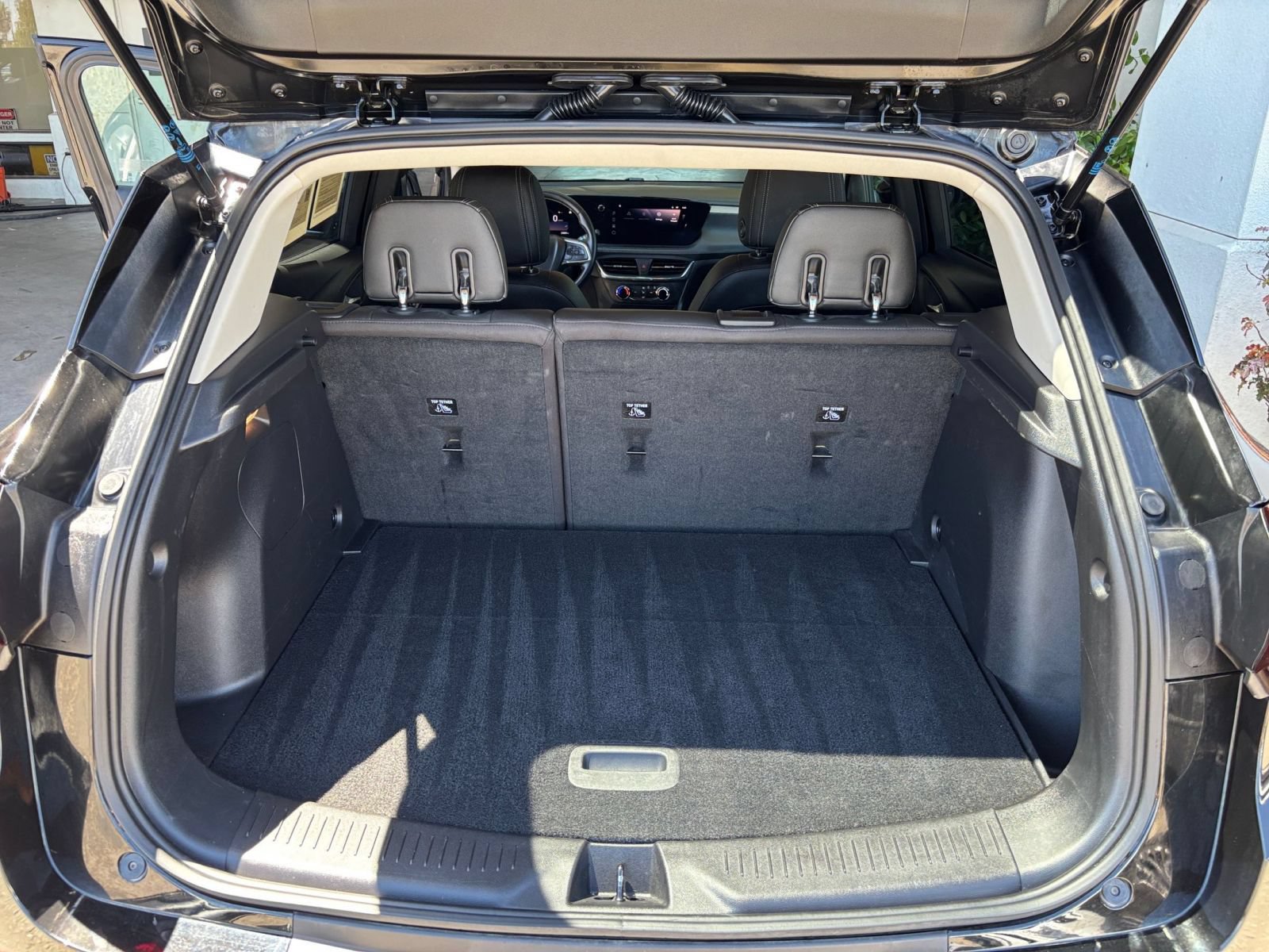 Used 2025 Buick Encore GX Preferred FWD image 53