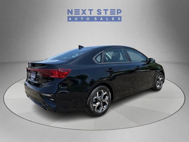 Used 2021 Kia Forte LXS FWD image 8