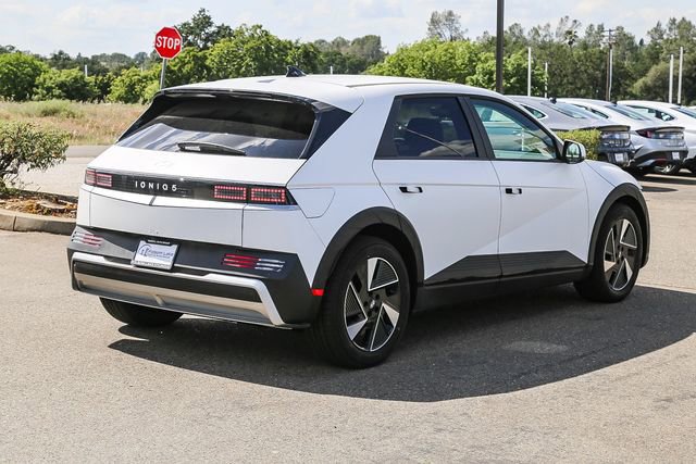 New 2026 Hyundai Ioniq 5 SEL RWD image 5