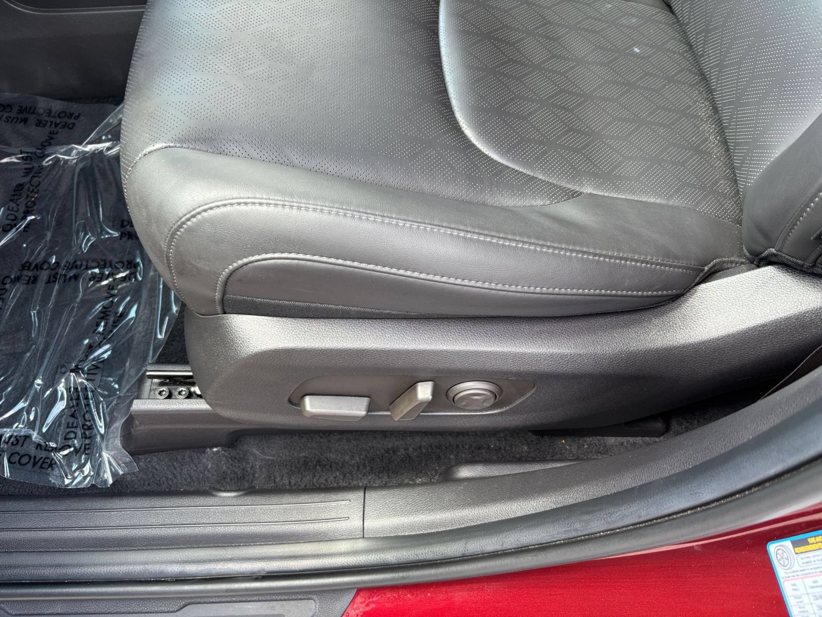 Used 2026 Kia Carnival FWD image 23