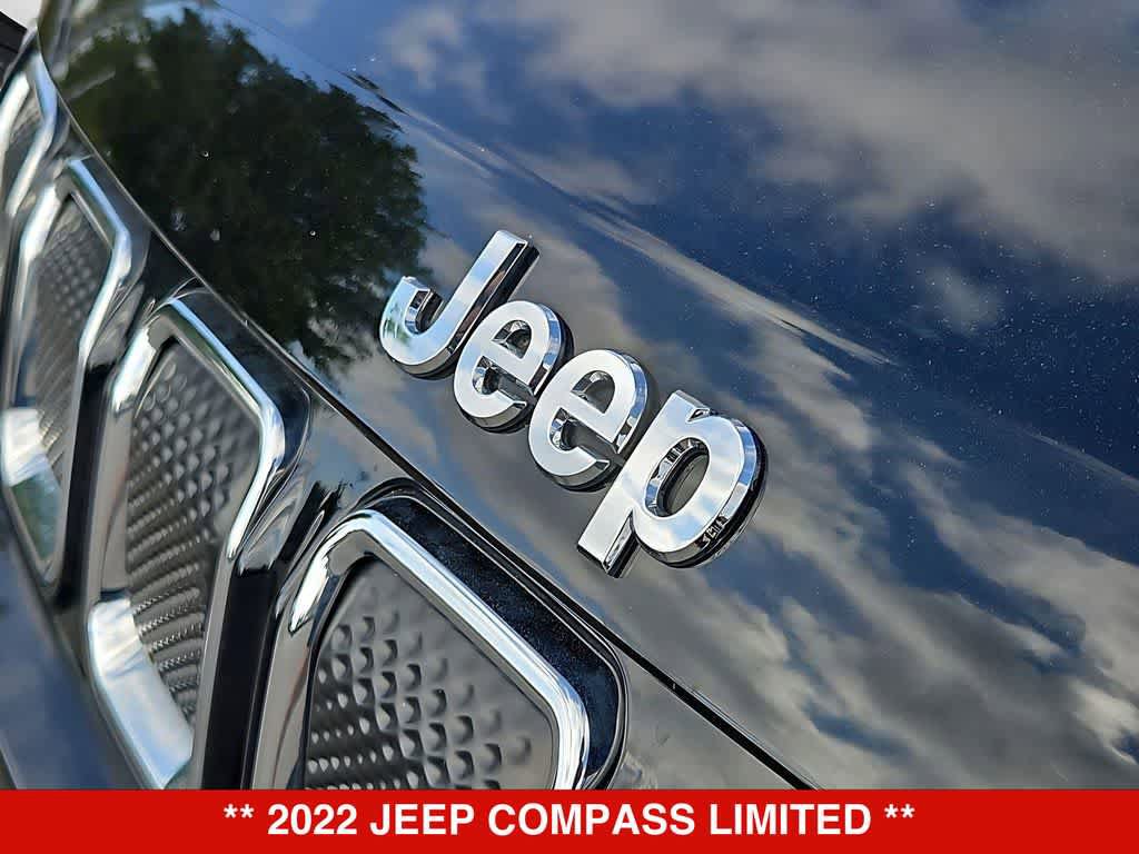 Used 2022 Jeep Compass Limited AWD/4WD image 12