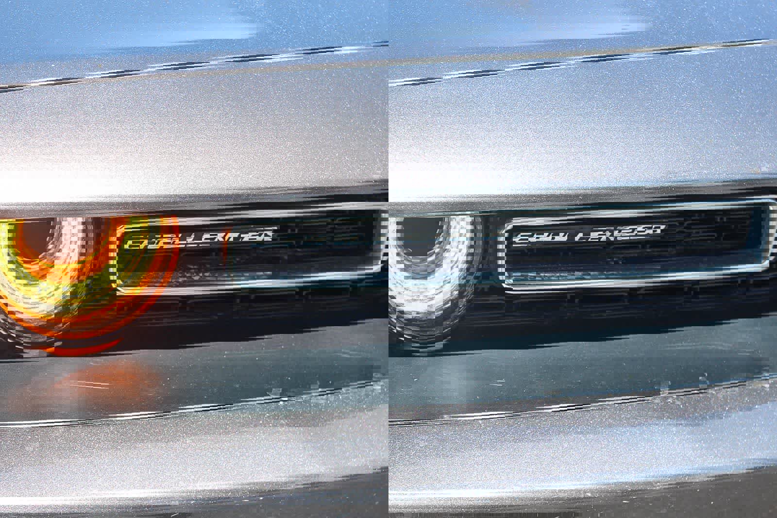 Used 2023 Dodge Challenger SXT image 14