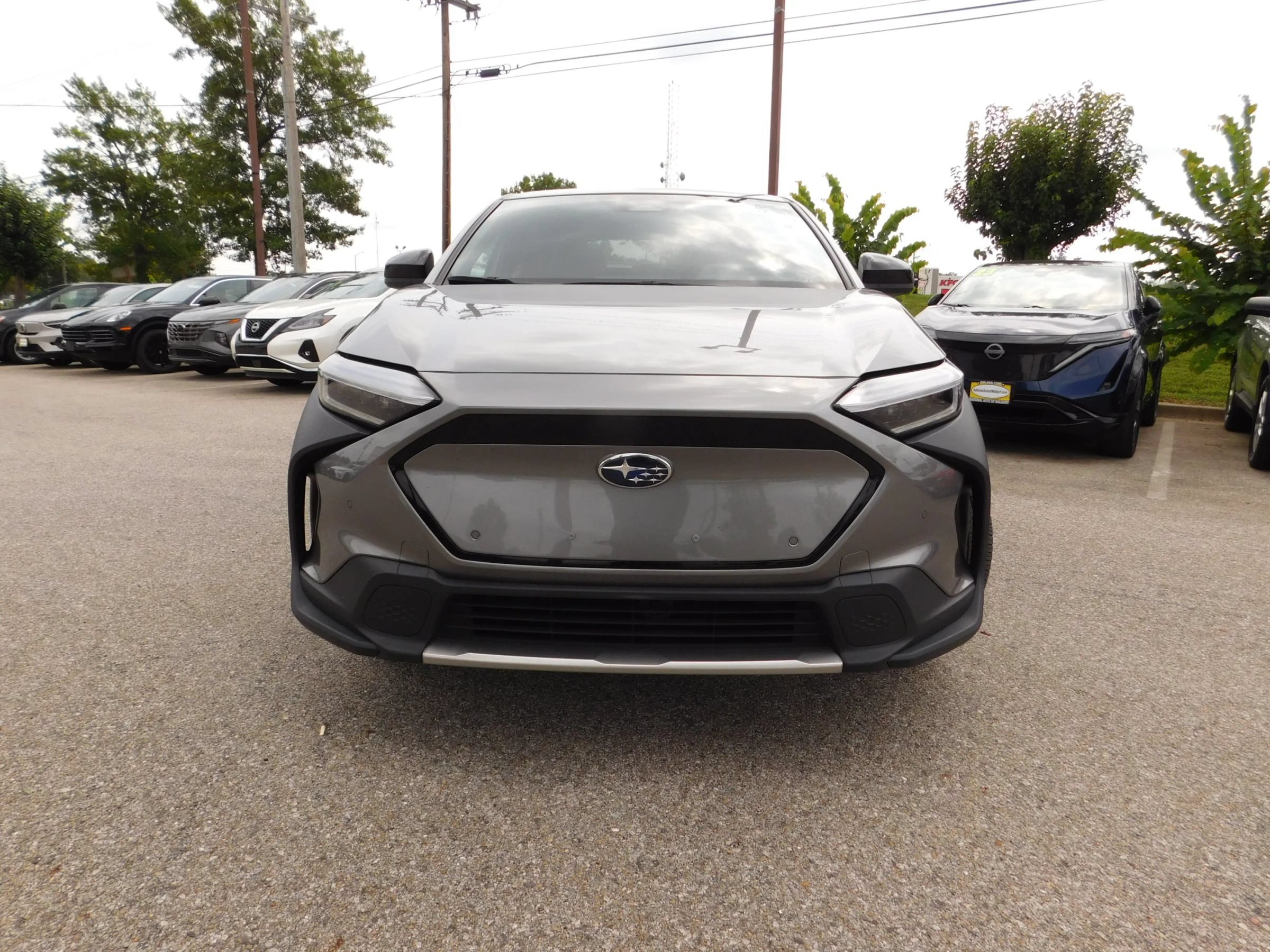 Used 2023 Subaru Solterra AWD image 3