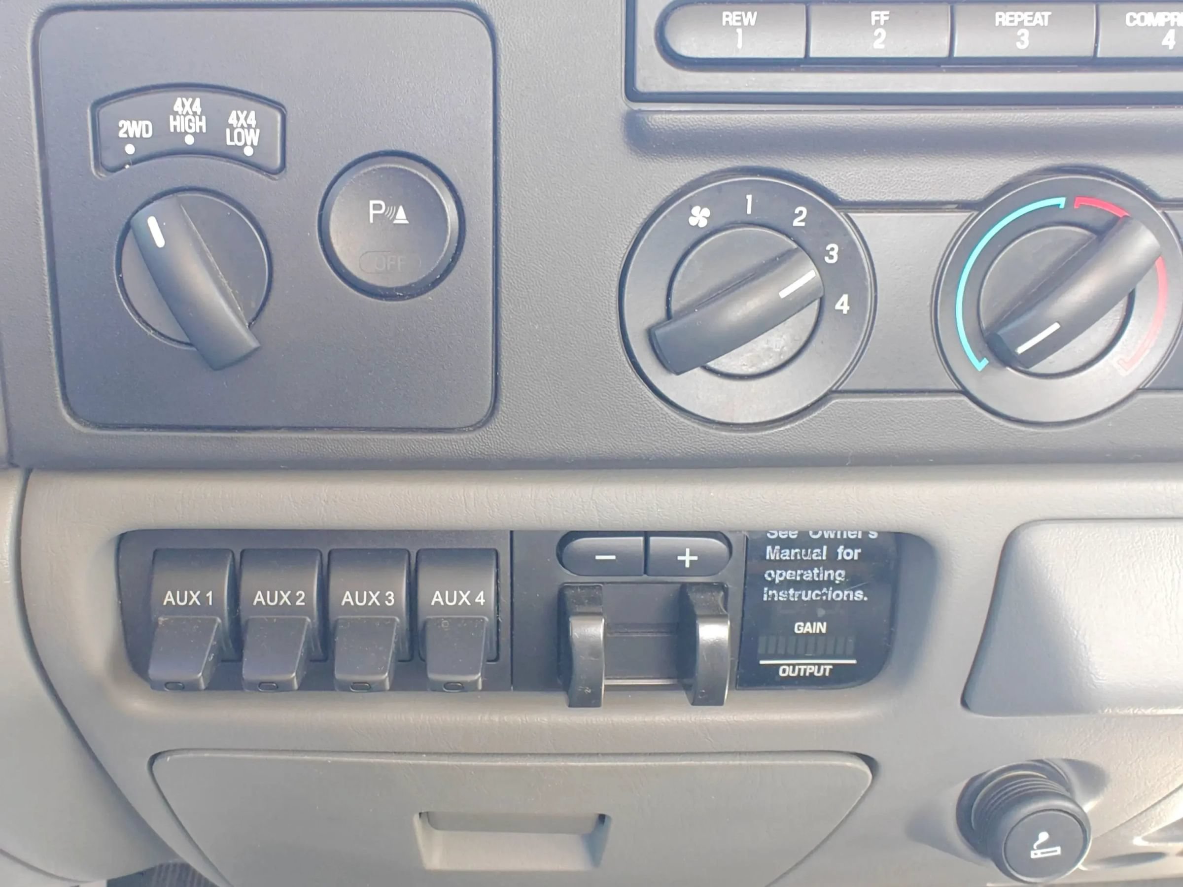Used 2007 Ford F250 XLT AWD/4WD image 27