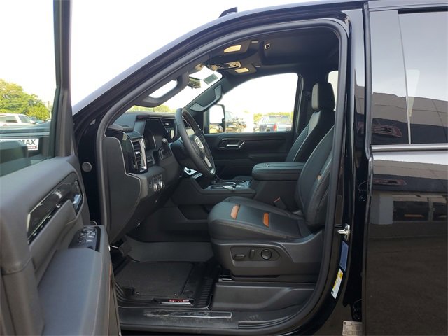 New 2026 GMC Sierra 2500 AT4 w/ AT4 Premium Plus Package image 10