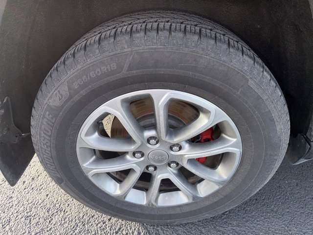 Used 2014 Jeep Grand Cherokee Limited image 27