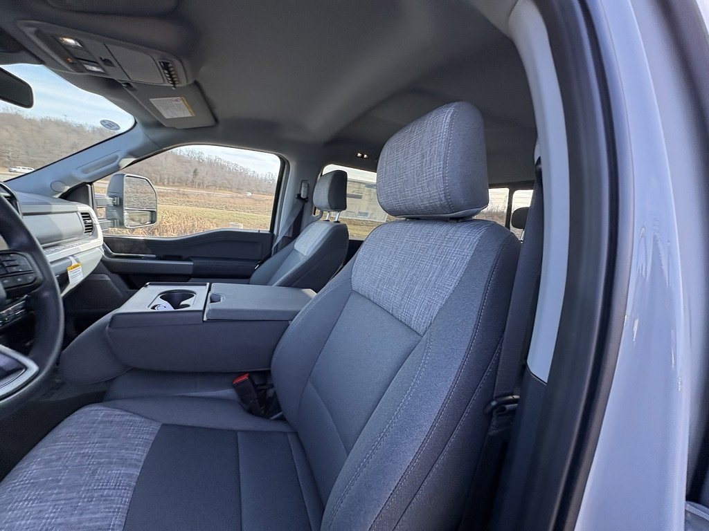 New 2026 Ford F350 XLT w/ XLT Premium Package image 34