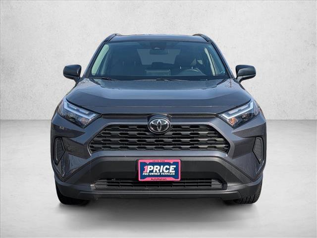 Used 2025 Toyota RAV4 LE image 2