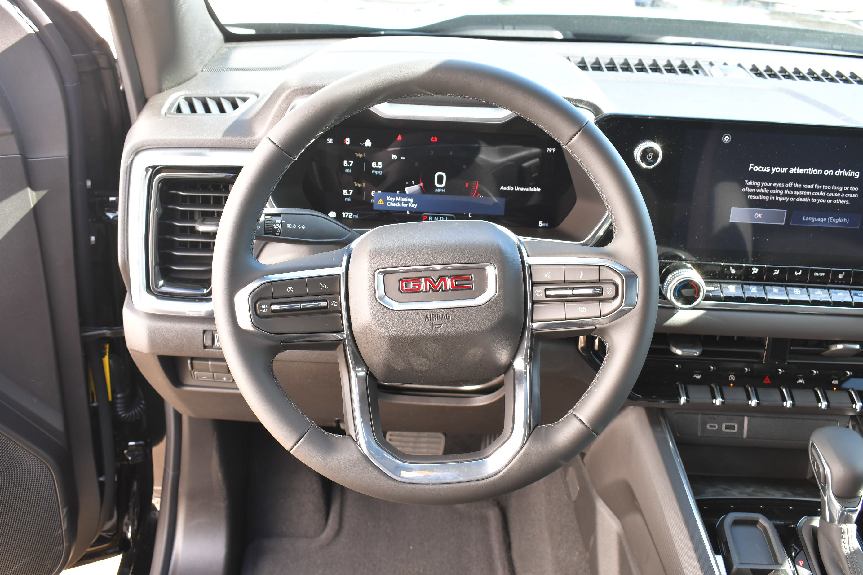 New 2026 GMC Canyon Elevation w/ Convenience Package image 14