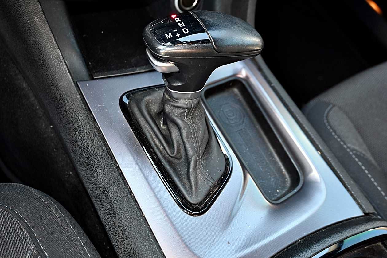 Used 2019 Dodge Charger SXT w/ Plus Group RWD image 22