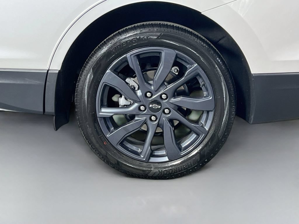 Used 2024 Chevrolet Equinox RS w/ RS Leather Package AWD/4WD image 32