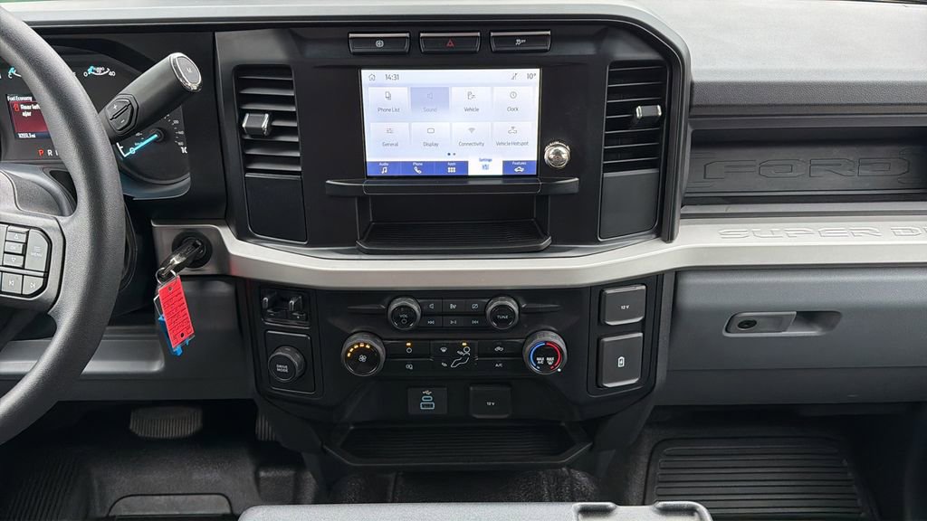 Used 2024 Ford F350 XL image 17