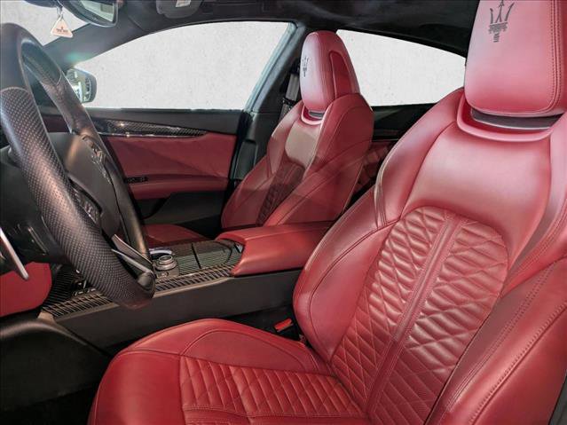 Used 2021 Maserati Quattroporte S GranSport image 19