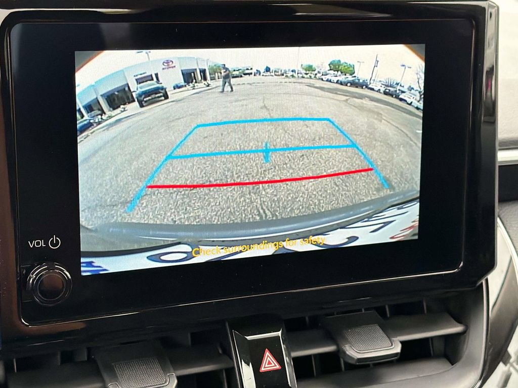 Used 2025 Toyota Corolla LE image 17