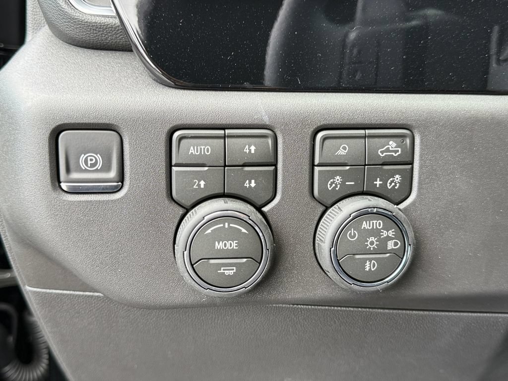 New 2026 Chevrolet Silverado 1500 LT Trail Boss w/ LT Trail Boss Premium Package AWD/4WD image 23