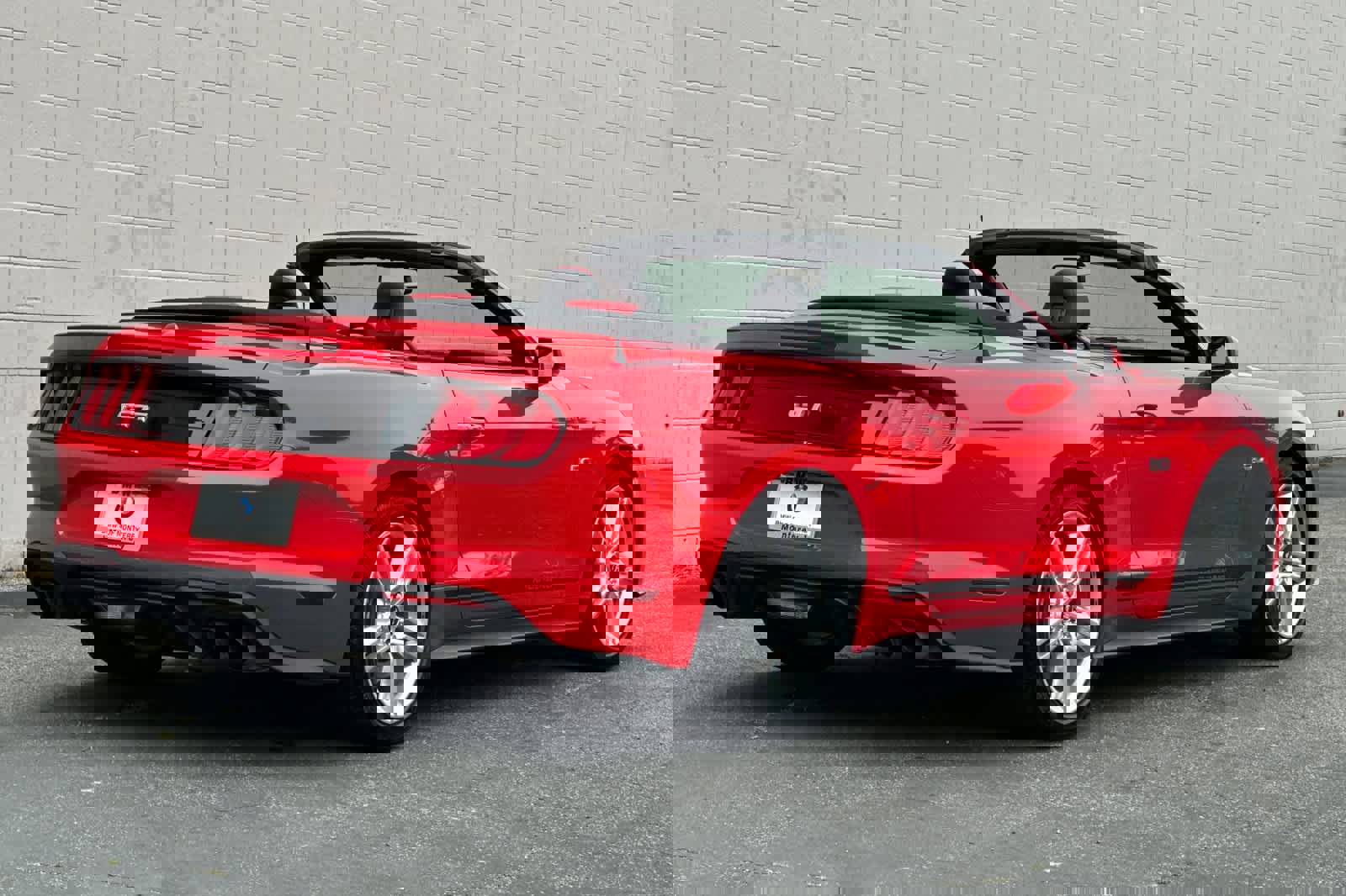 Used 2020 Ford Mustang GT Premium w/ Equipment Group 401A video 2