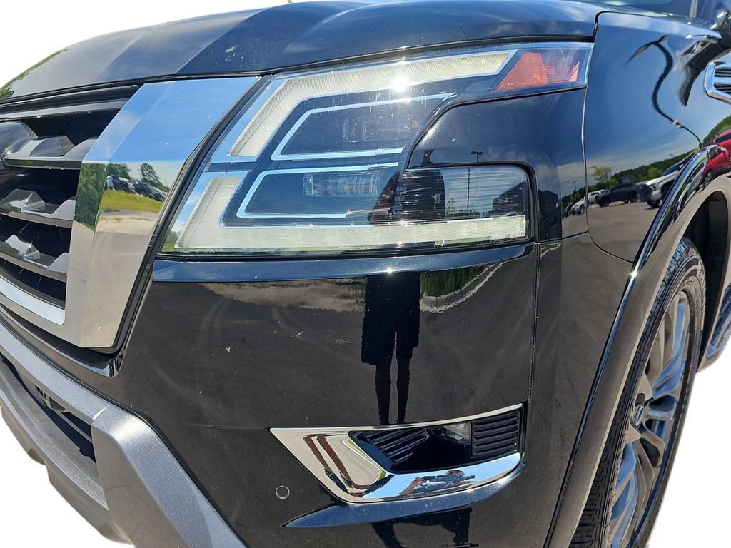 Used 2024 Nissan Armada Platinum w/ Captain's Chairs Package AWD/4WD image 32
