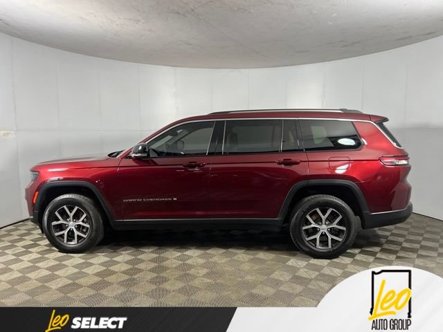 Used 2023 Jeep Grand Cherokee L Limited w/ Luxury Tech Group II AWD/4WD image 9