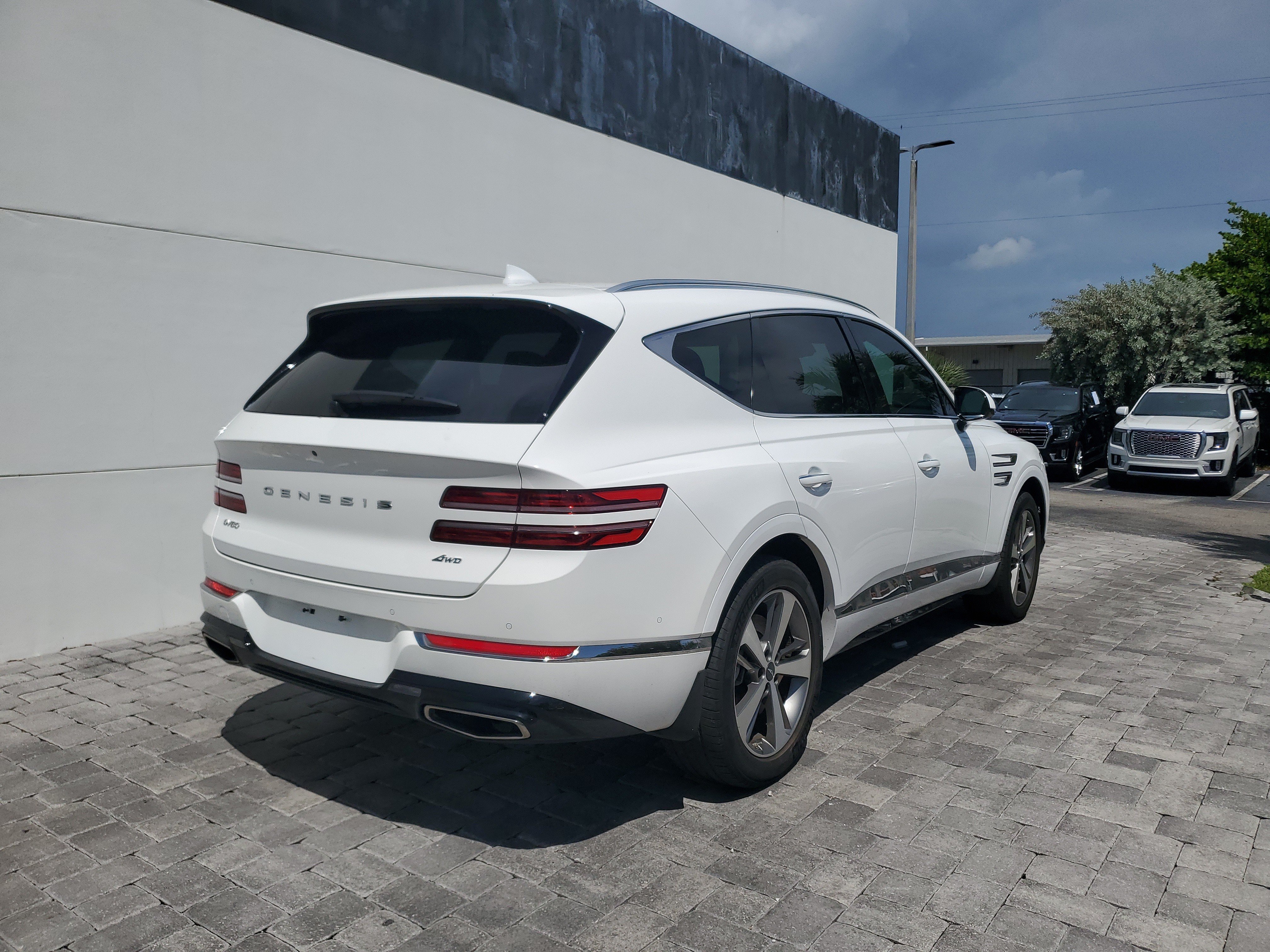 Used 2023 Genesis GV80 2.5T w/ Prestige 20" Package AWD/4WD image 6