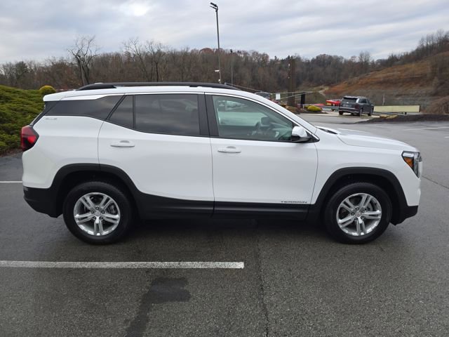 Certified 2023 GMC Terrain SLE w/ Driver Convenience Package image 6