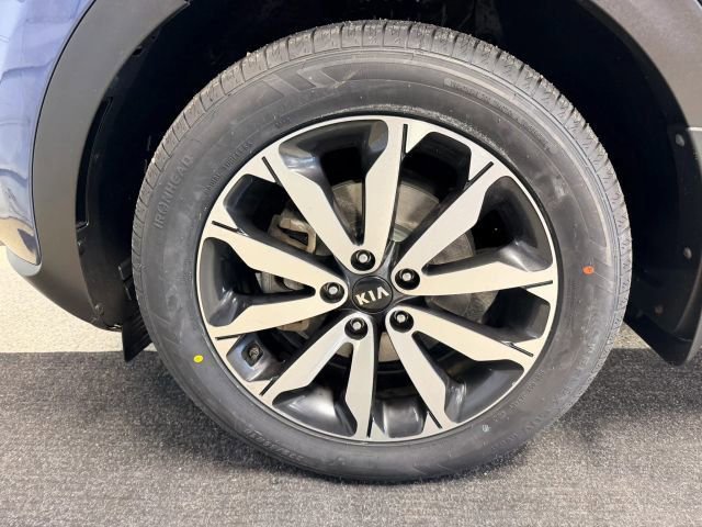 Used 2018 Kia Sportage EX AWD/4WD image 15