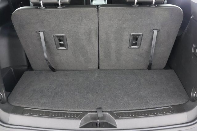 Used 2023 GMC Acadia SLT w/ Elevation Edition image 22