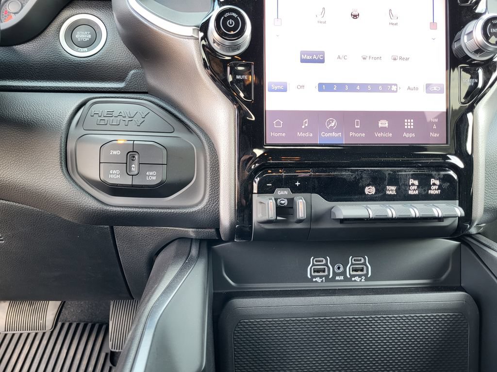 New 2026 RAM 2500 Big Horn AWD/4WD image 22