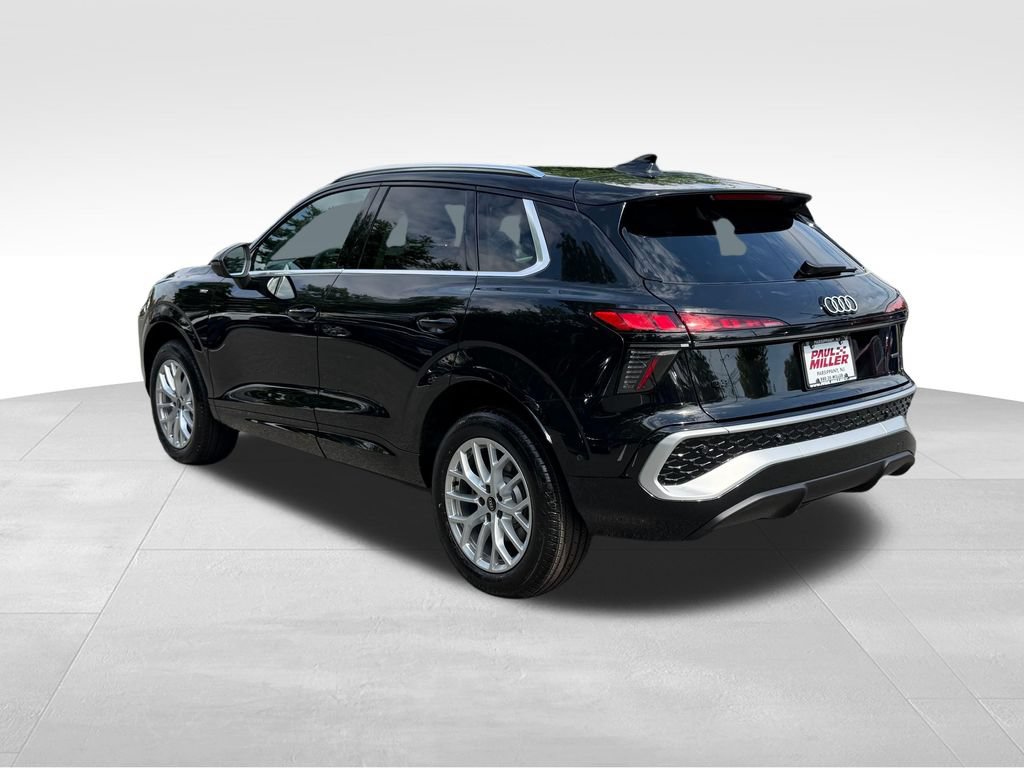 New 2026 Audi Q3 quattro 2.0T AWD/4WD image 5