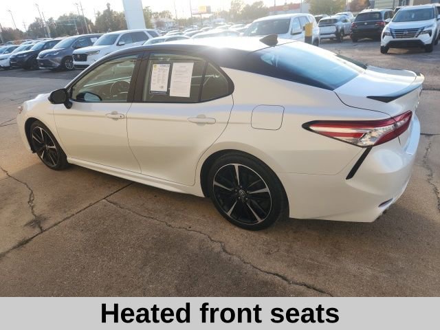 Used 2020 Toyota Camry XSE image 10