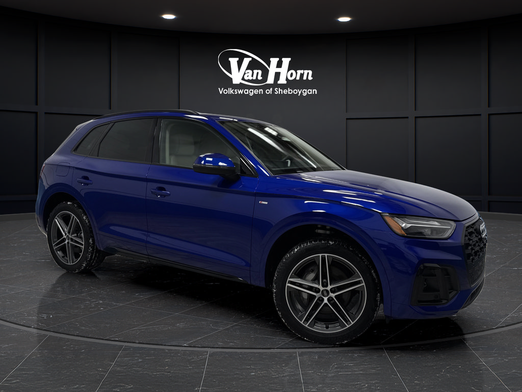 Used 2023 Audi Q5 e Premium Plus w/ Premium Plus Package AWD/4WD image 40