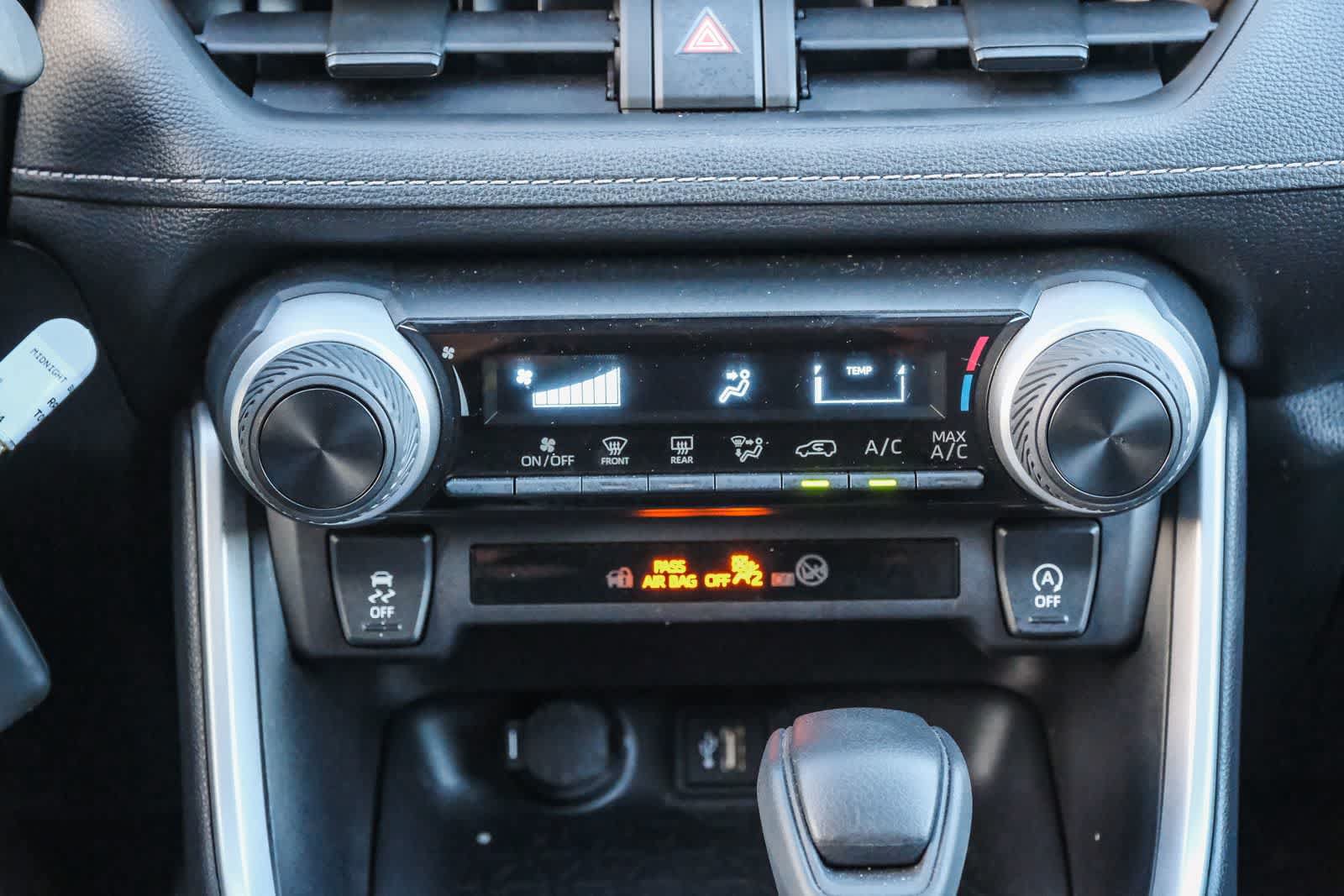 Certified 2025 Toyota RAV4 LE FWD image 15