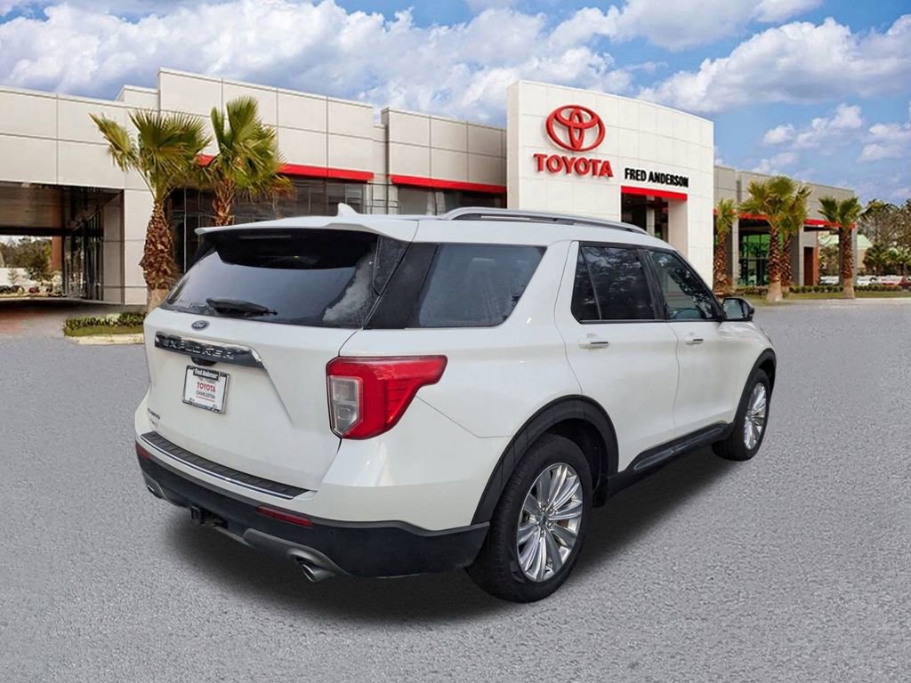 Used 2022 Ford Explorer Limited w/ Limited Technology Package image 4