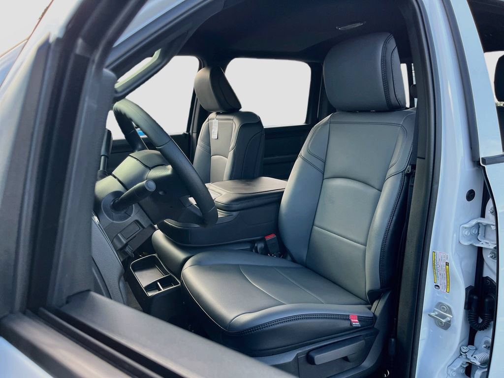 New 2026 RAM 2500 Tradesman AWD/4WD image 18