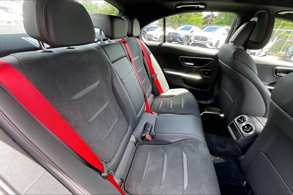 Used 2026 Mercedes-Benz C 43 AMG 4MATIC Sedan image 19