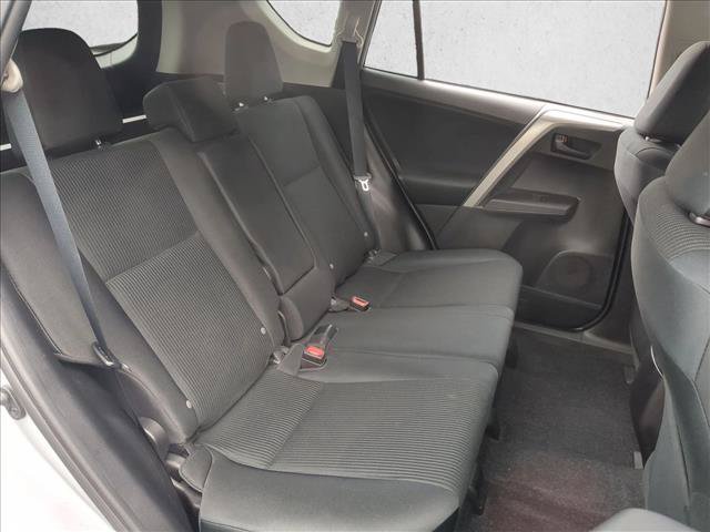 Used 2017 Toyota RAV4 LE w/ All Weather Liner Package FWD image 18