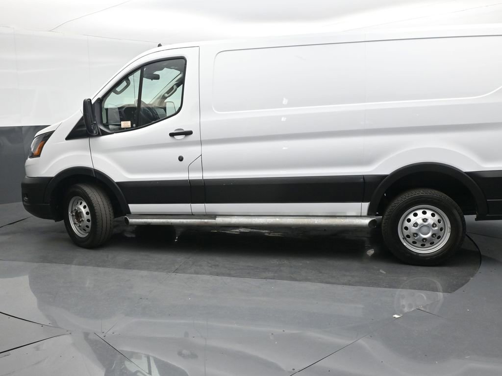 Used 2023 Ford Transit 250 Low Roof AWD w/ Exterior Upgrade Package image 3